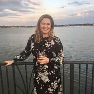 Meet your Posher, Andrea